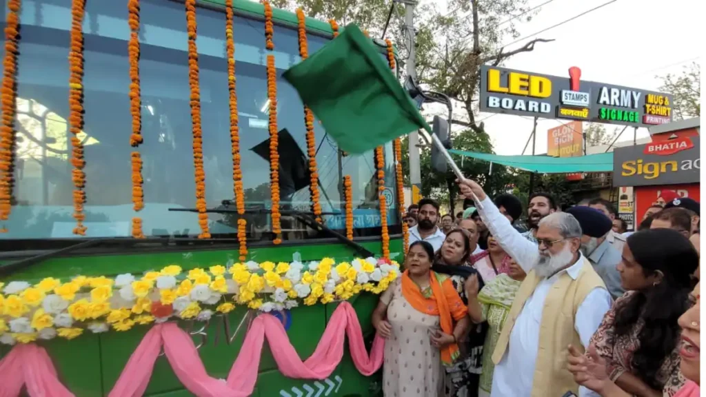 अम्बाला छावनी बना प्रदेश का पहला 100% इलेक्ट्रिक AC लोकल बस सेवा वाला शहर