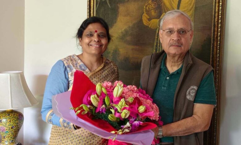 भाजपा प्रदेश अध्यक्ष अर्चना गुप्ता ने केंद्रीय मंत्री राव इंद्रजीत सिंह से की मुलाकात, हरियाणा के विकास और संगठन पर हुई चर्चा