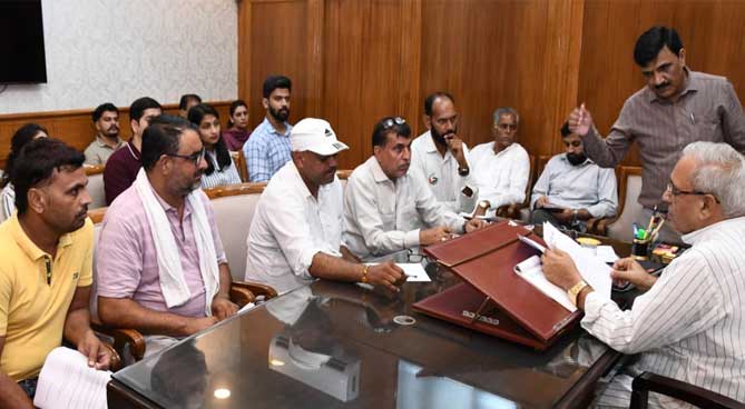 हरियाणा के श्रमिकों के लिए सरकार का बड़ा भरोसा, रणबीर गंगवा बोले- पात्र मजदूरों को मिलेगा योजनाओं का लाभ